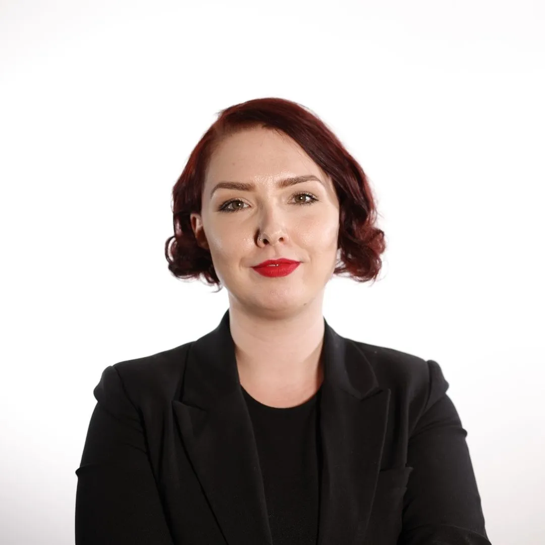 Siobhan Clabby Siobhan Clabby