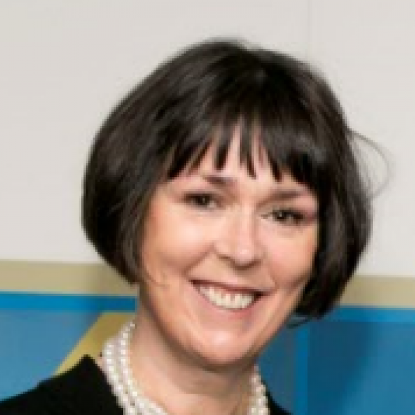 paula-byrne-37046196_15.png
