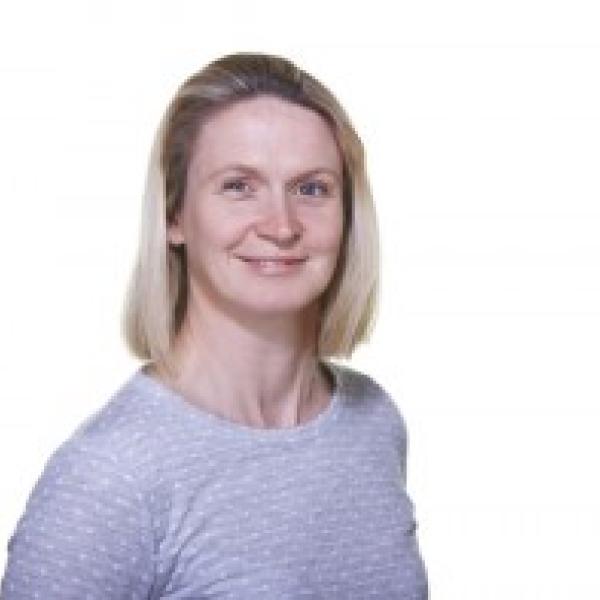 Suzanne Burdis Suzanne Burdis